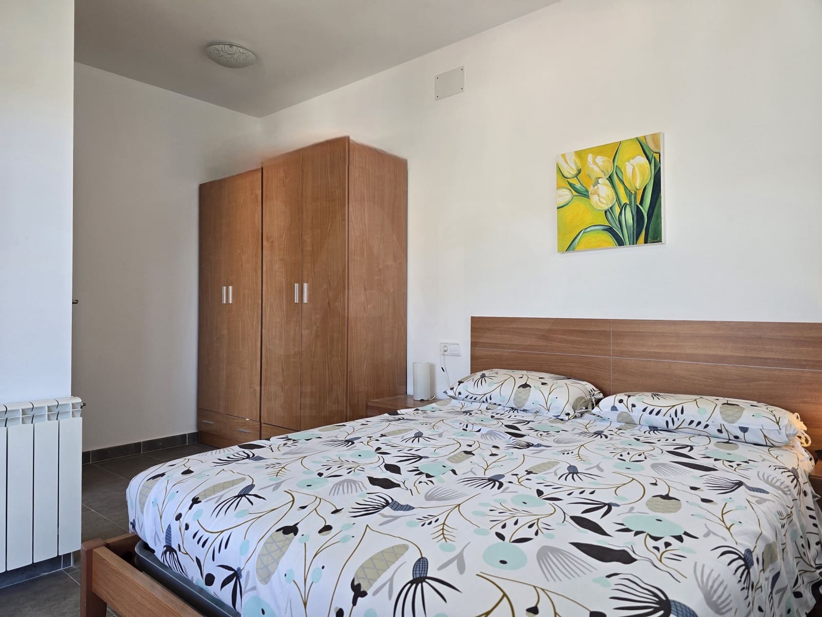 5 bedroom Villa for sale in Tarragona city with pool - € 329,000 (Ref: 9987471)