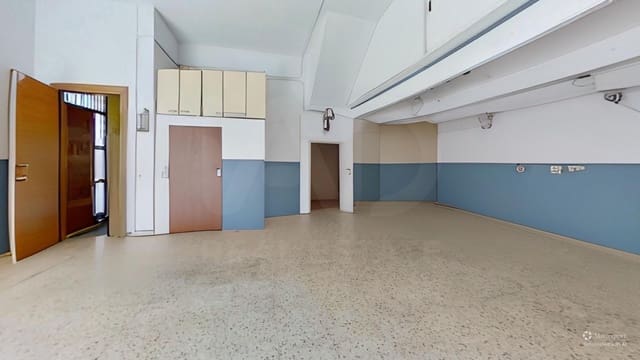 4 bedroom Terraced Villa for sale in Tarragona city with garage - € 237,000 (Ref: 9987472)