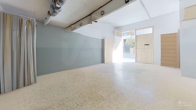 4 bedroom Terraced Villa for sale in Tarragona city with garage - € 237,000 (Ref: 9987472)