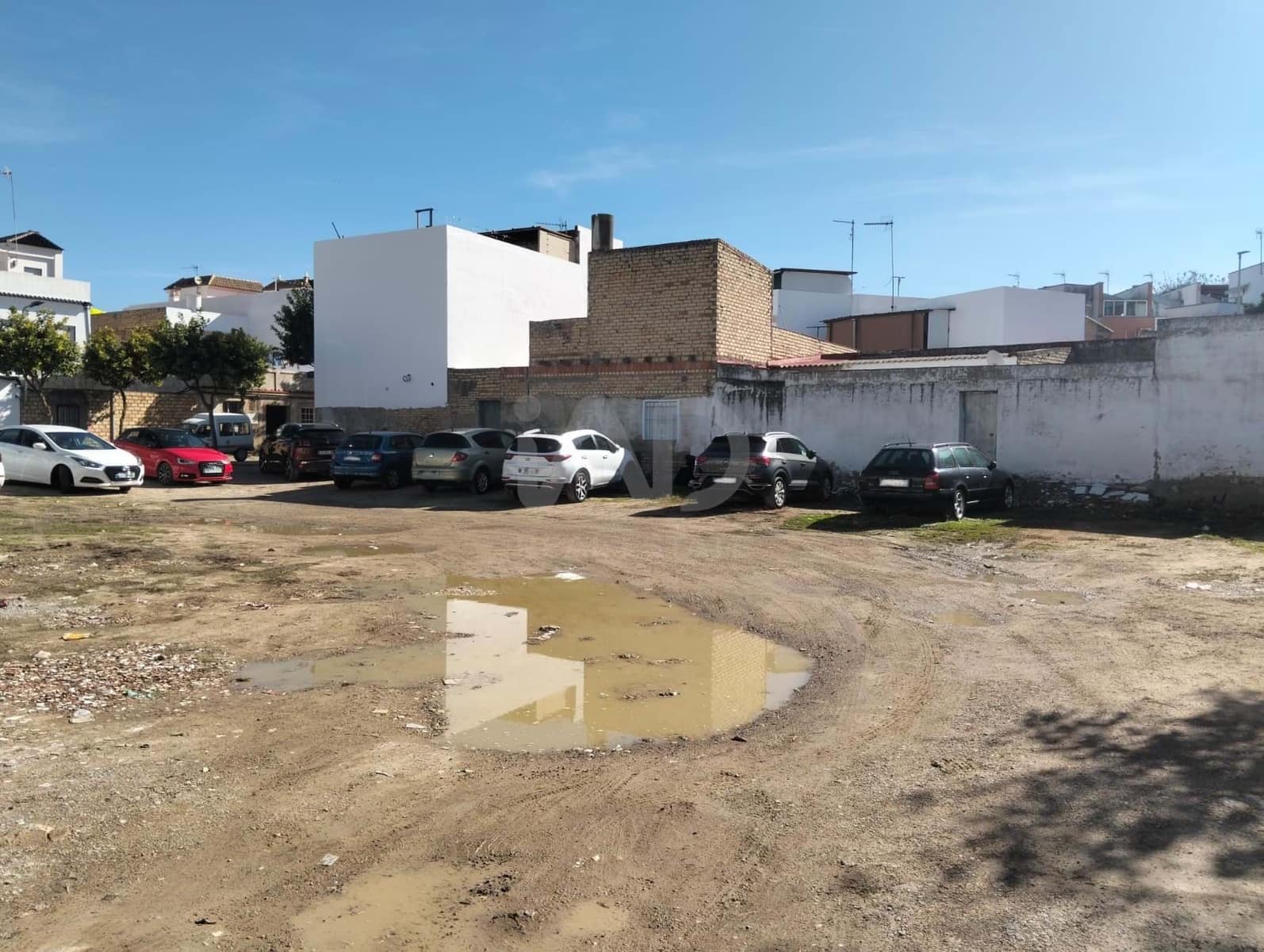 Building Plot for sale in Seville city - € 29,900 (Ref: 9987473)