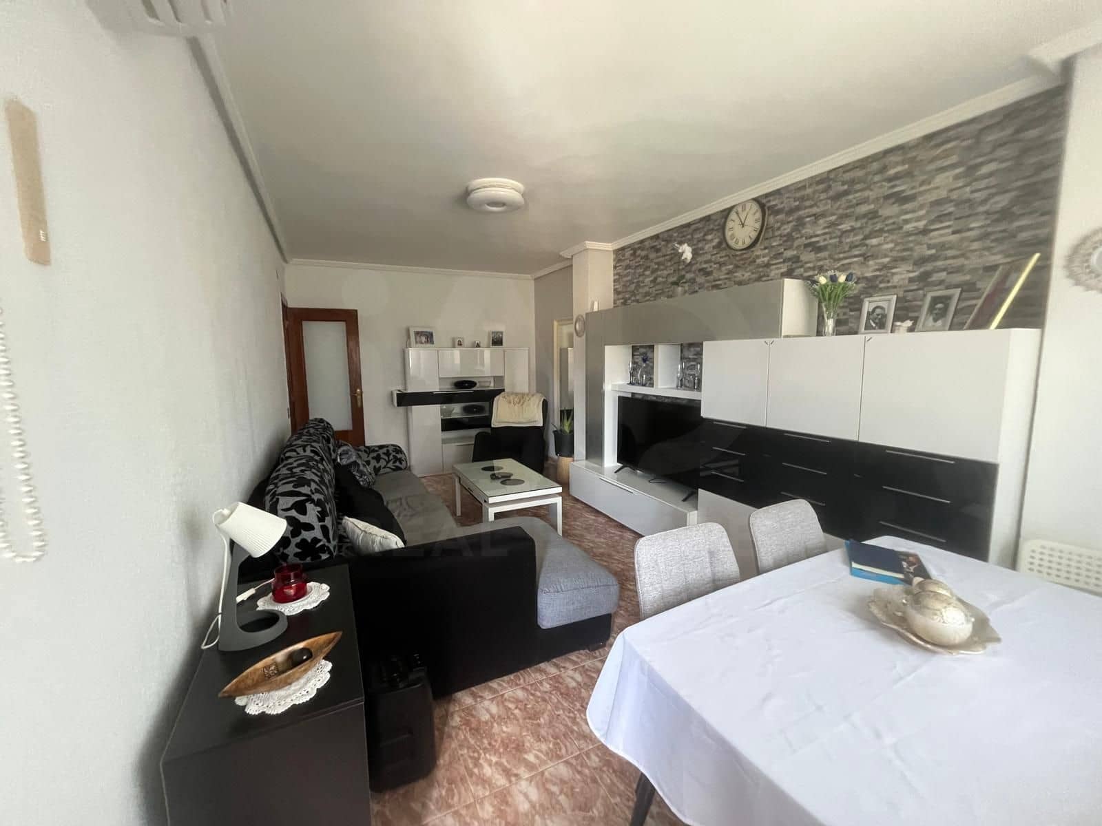 3 bedroom Apartment for sale in Salamanca city - € 90,000 (Ref: 9987476)
