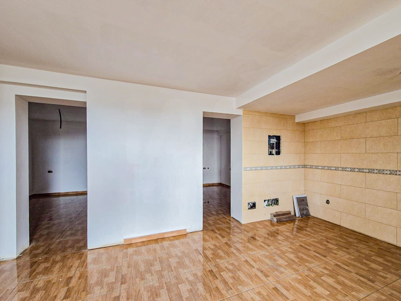 4 makuuhuone Omakotitalo myytävänä paikassa Santa Cruz de Tenerife - 219 000 € (Ref: 9987477)