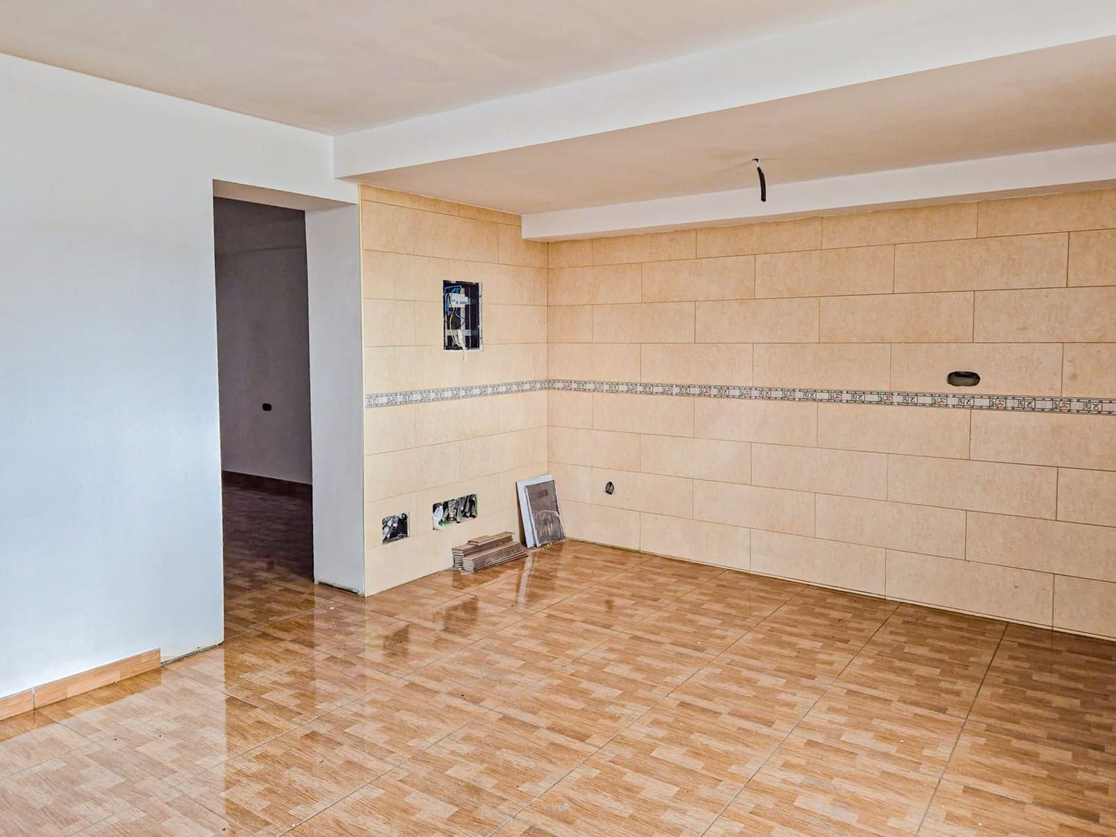 4 makuuhuone Omakotitalo myytävänä paikassa Santa Cruz de Tenerife - 219 000 € (Ref: 9987477)