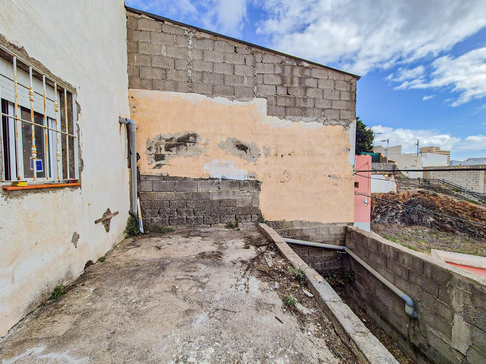 4 makuuhuone Omakotitalo myytävänä paikassa Santa Cruz de Tenerife - 219 000 € (Ref: 9987477)