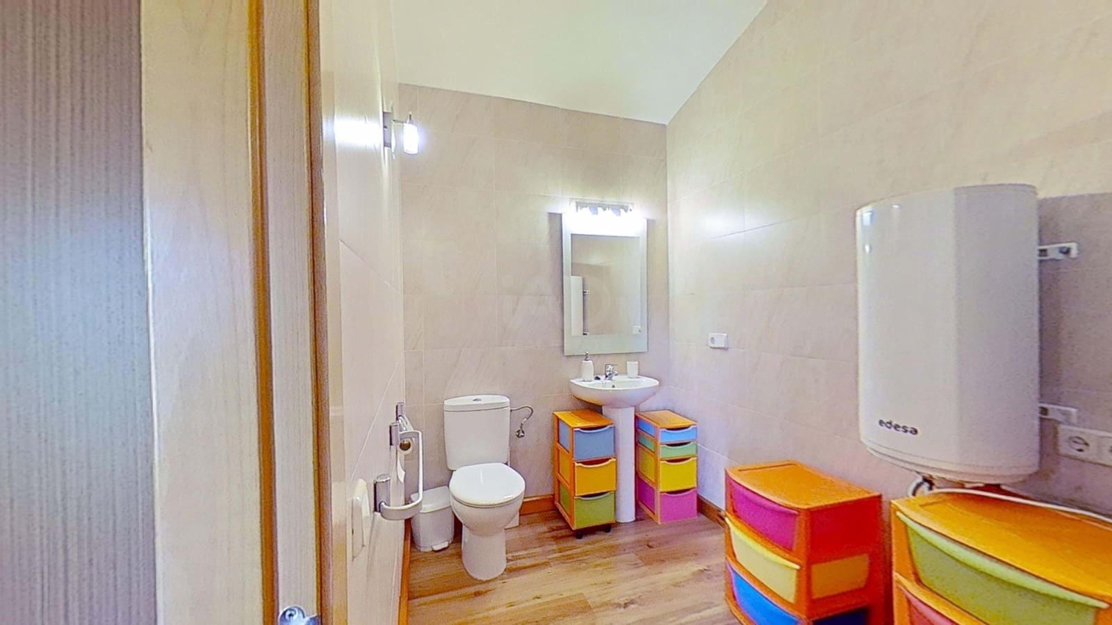 Apartamento de 3 habitaciones en Tarragona ciudad en venta con garaje - 140.000 € (Ref: 9987478)