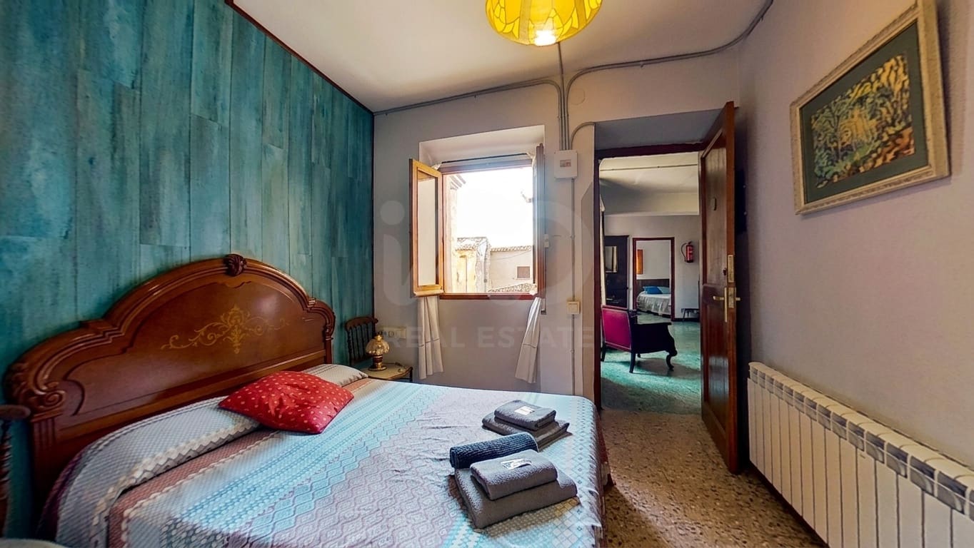 9 bedroom Townhouse for sale in Tarragona city - € 589,000 (Ref: 9987479)