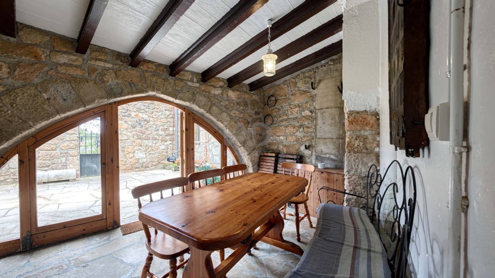 9 bedroom Townhouse for sale in Tarragona city - € 589,000 (Ref: 9987479)