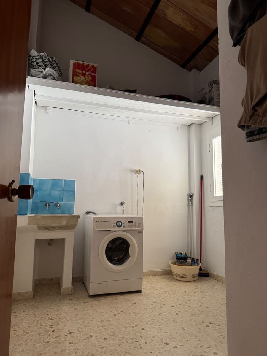 4 camera da letto Villetta a Schiera in vendita in Siviglia citta - 240.000 € (Rif: 9987480)