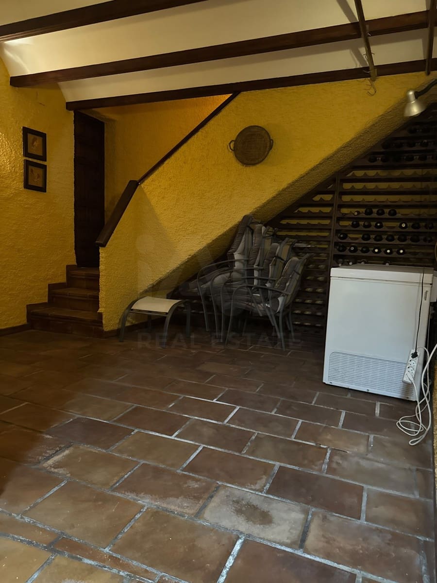 4 camera da letto Villetta a Schiera in vendita in Siviglia citta - 240.000 € (Rif: 9987480)
