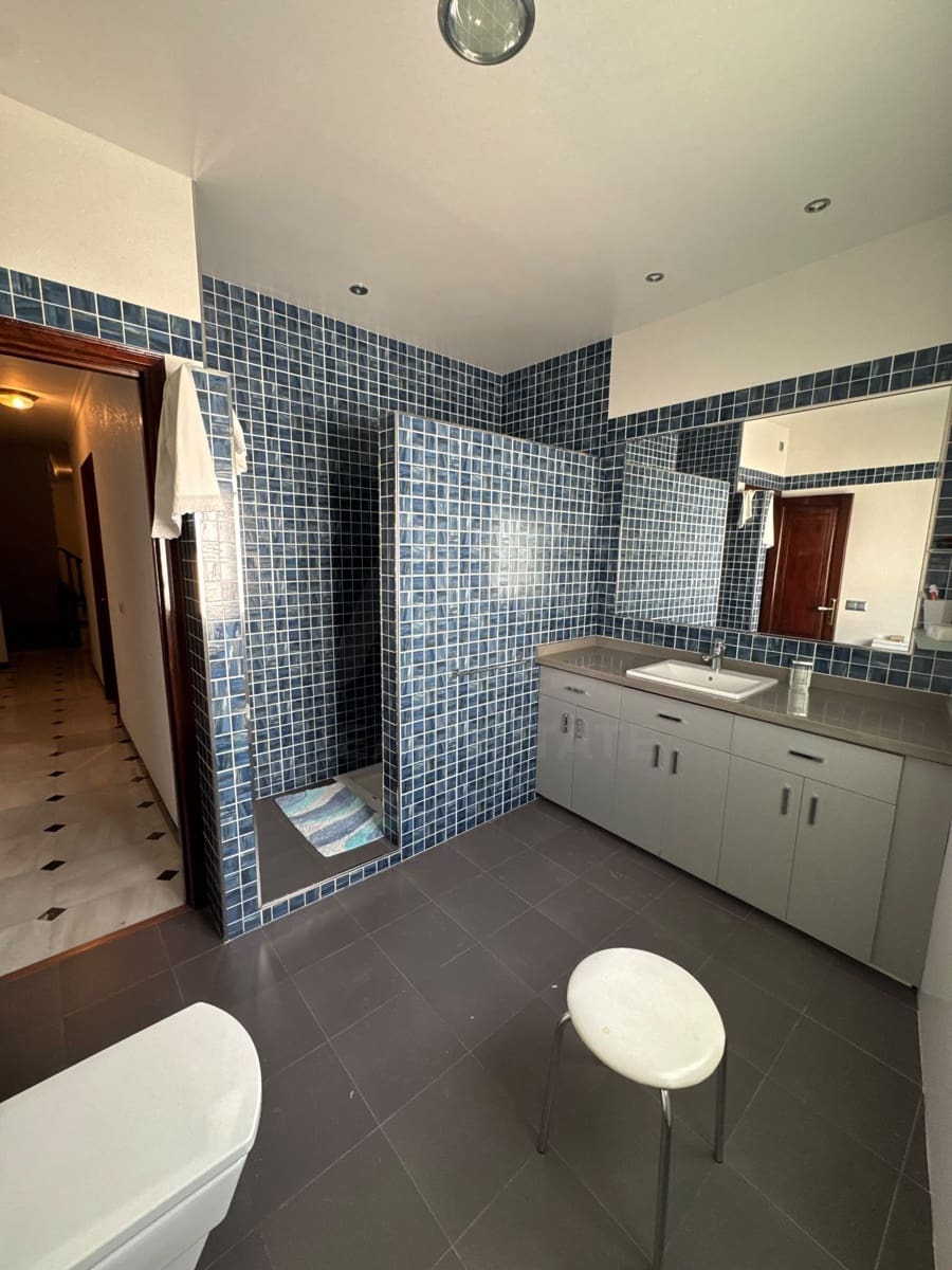4 camera da letto Villetta a Schiera in vendita in Siviglia citta - 240.000 € (Rif: 9987480)