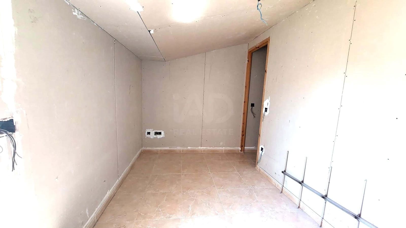 3 Zimmer Apartment zu verkaufen in Tarragona Stadt - 87.000 € (Ref: 9987481)