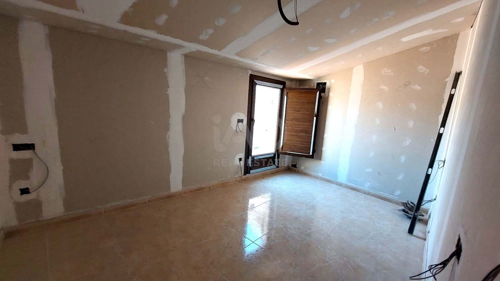 3 Zimmer Apartment zu verkaufen in Tarragona Stadt - 87.000 € (Ref: 9987481)