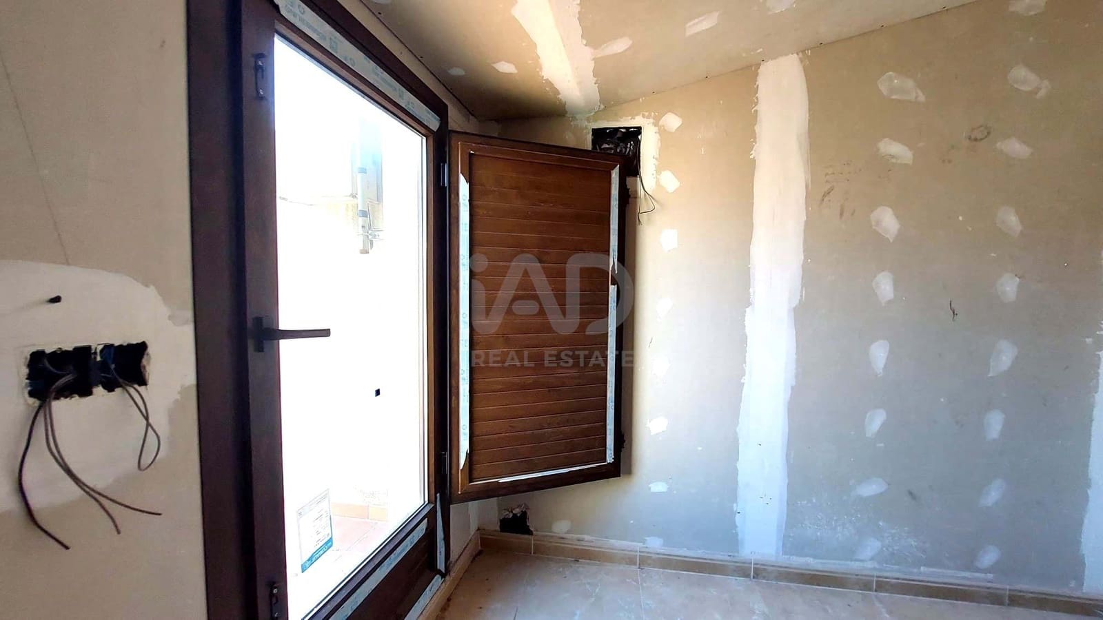 3 Zimmer Apartment zu verkaufen in Tarragona Stadt - 87.000 € (Ref: 9987481)
