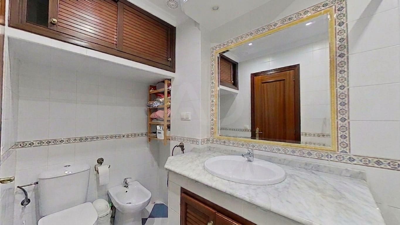 3 soverom Leilighet til salgs i Cadiz by - € 130 000 (Ref: 9987484)