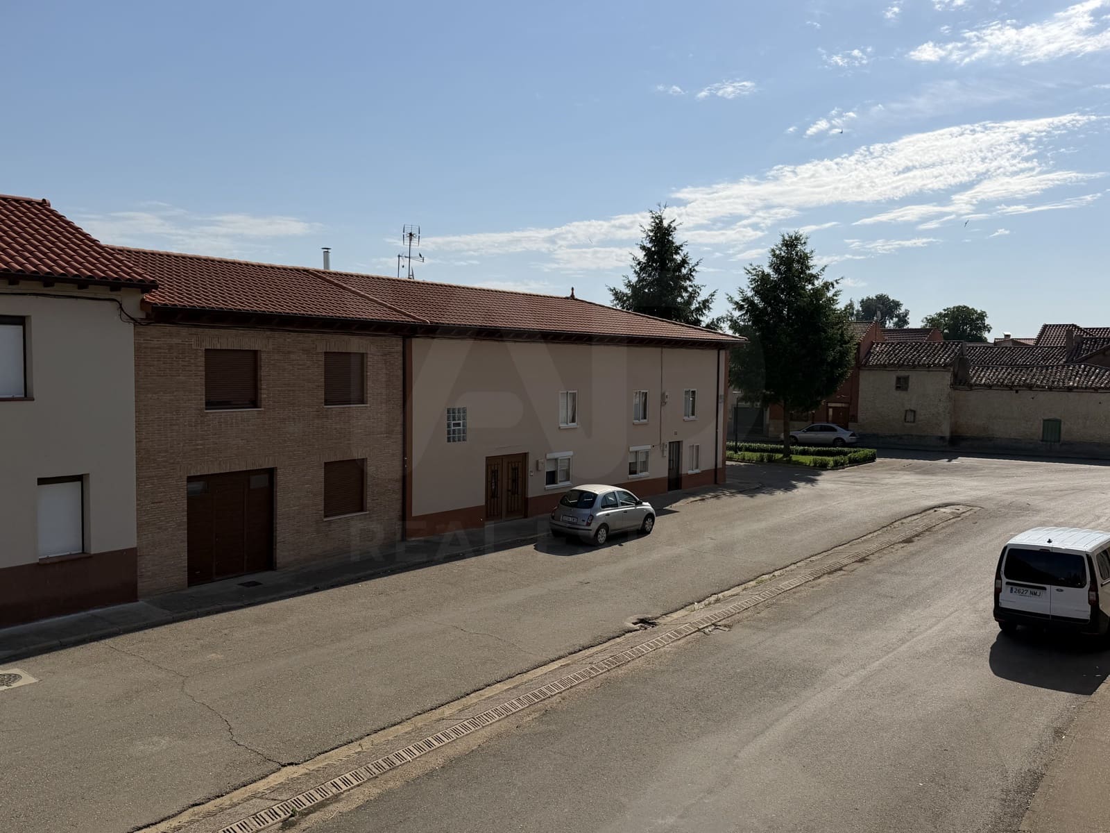 5 sypialnia Dom na sprzedaż w Miasto Leon z garażem - 180 000 € (Ref: 9987486)