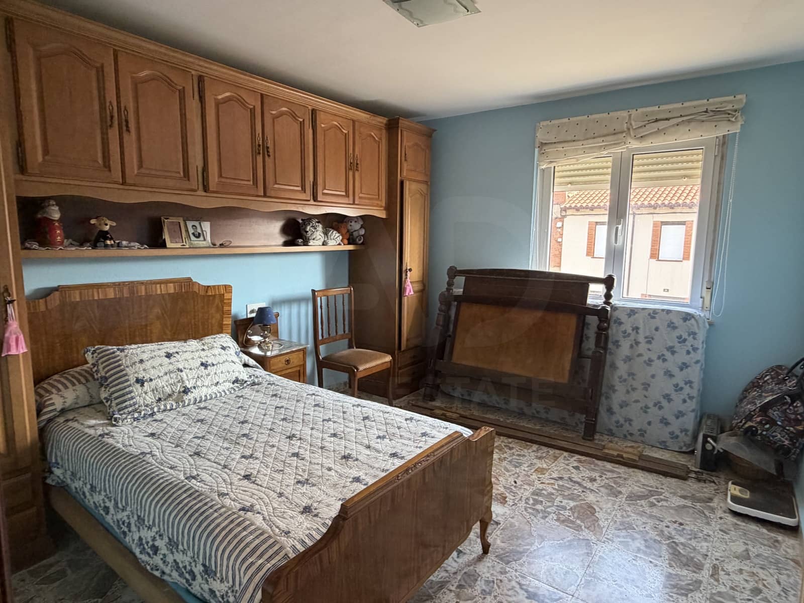 5 sypialnia Dom na sprzedaż w Miasto Leon z garażem - 180 000 € (Ref: 9987486)