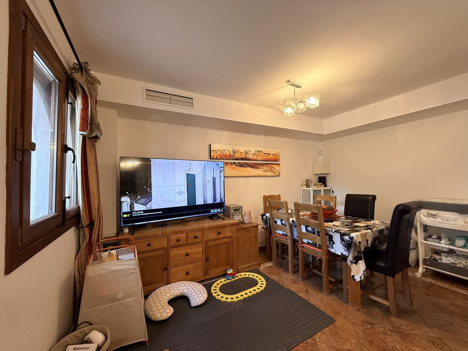 3 sypialnia Dom szeregowy na sprzedaż w Miasto Huelva z basenem - 265 000 € (Ref: 9987487)