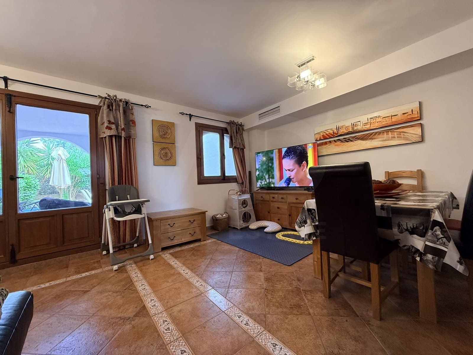 3 sypialnia Dom szeregowy na sprzedaż w Miasto Huelva z basenem - 265 000 € (Ref: 9987487)