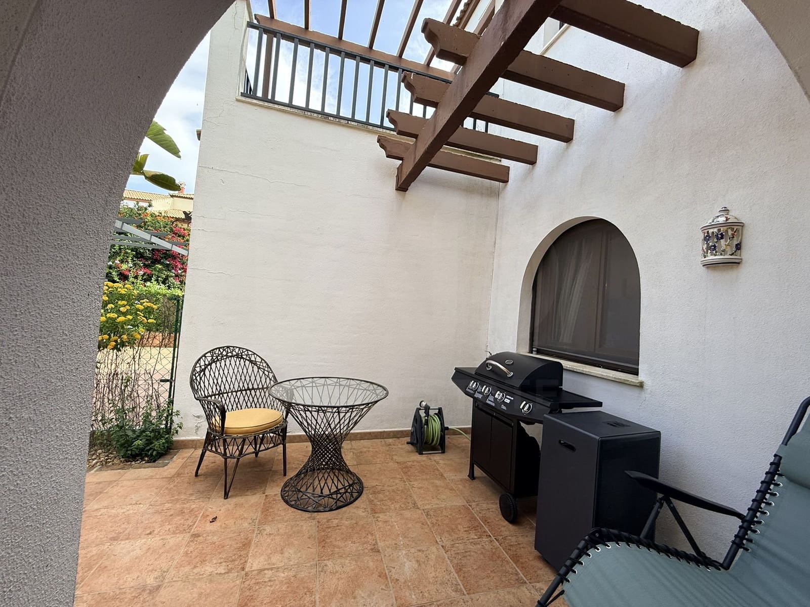 3 sypialnia Dom szeregowy na sprzedaż w Miasto Huelva z basenem - 265 000 € (Ref: 9987487)