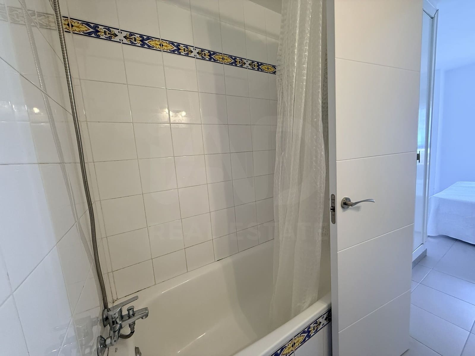 2 Zimmer Apartment zu verkaufen in Lepe - 240.000 € (Ref: 9987488)