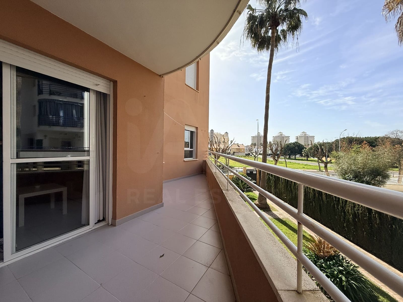 2 Zimmer Apartment zu verkaufen in Lepe - 240.000 € (Ref: 9987488)