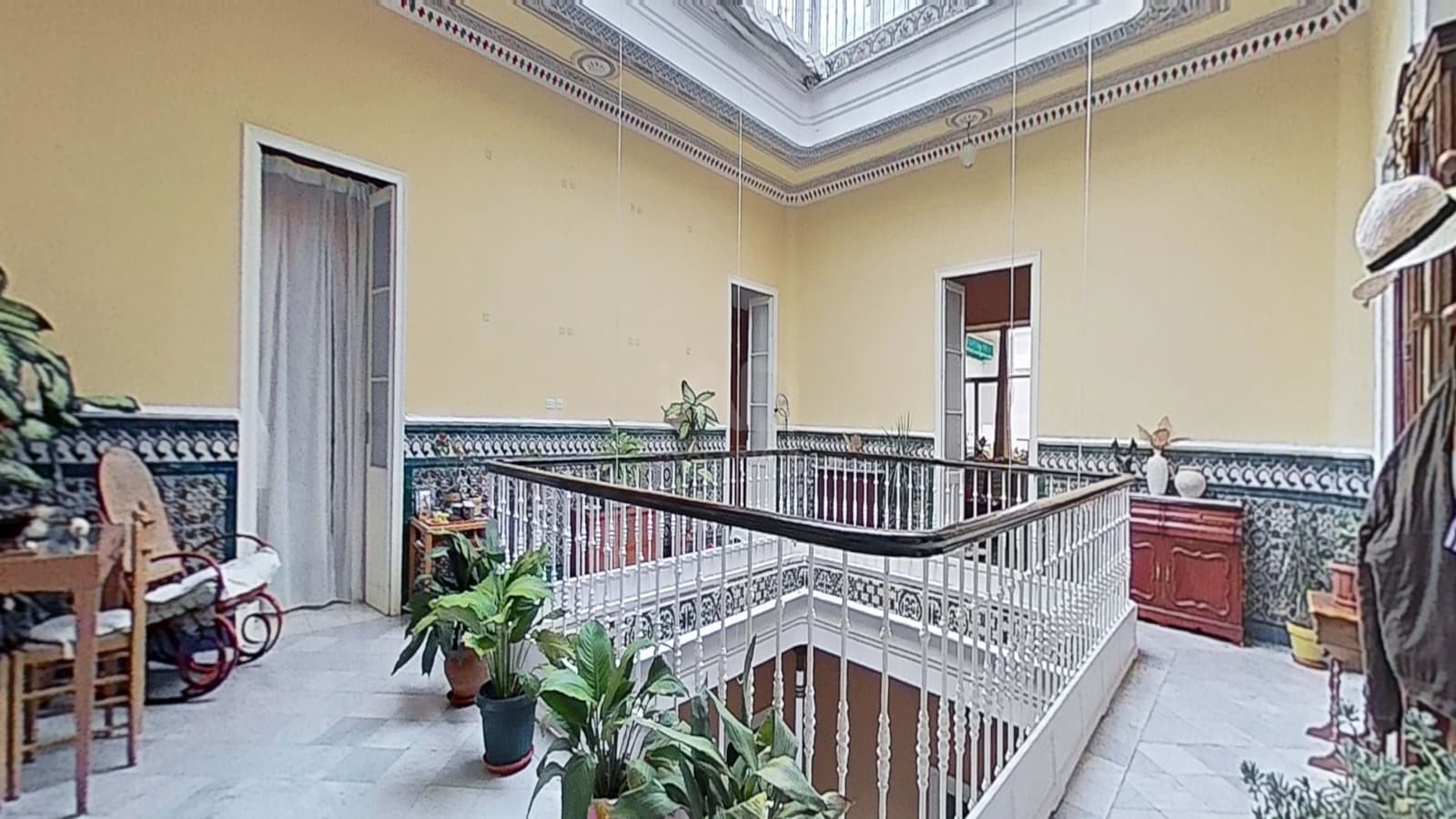 18 camera da letto Casa in vendita in Cadice citta con garage - 690.000 € (Rif: 9987489)