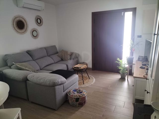 3 makuuhuone Omakotitalo myytävänä paikassa Puig de'n Valls, Santa Eulalia / Santa Eularia mukana uima-altaan 
autotalli - 1 177 830 € (Ref: 9987492)