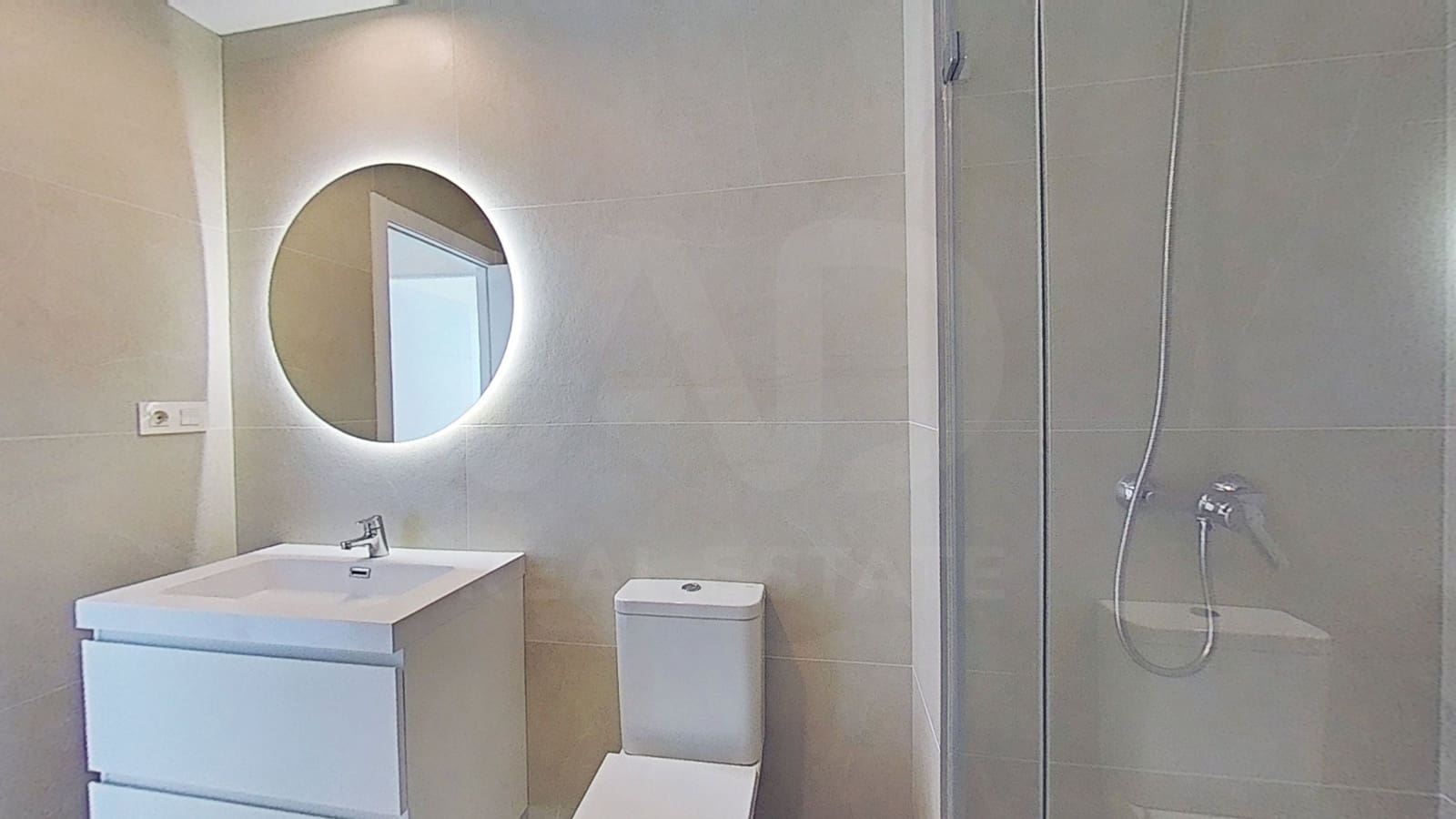 3 Zimmer Apartment zu verkaufen in Cadiz Stadt mit Pool Garage - 695.000 € (Ref: 9987493)