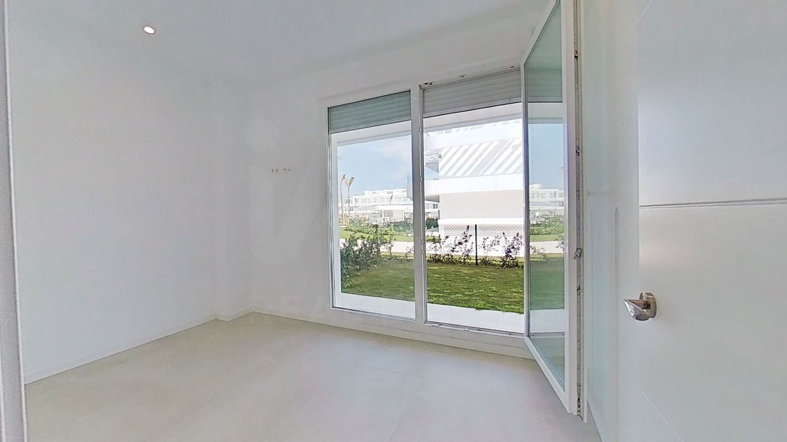 3 Zimmer Apartment zu verkaufen in Cadiz Stadt mit Pool Garage - 695.000 € (Ref: 9987493)