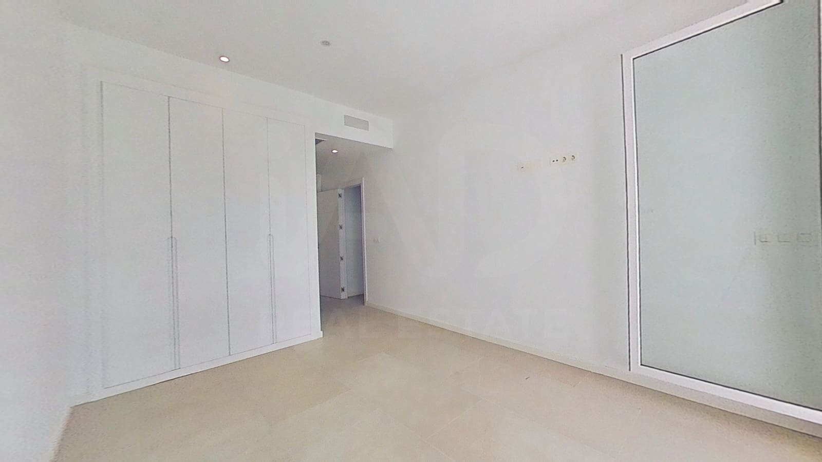3 Zimmer Apartment zu verkaufen in Cadiz Stadt mit Pool Garage - 695.000 € (Ref: 9987493)