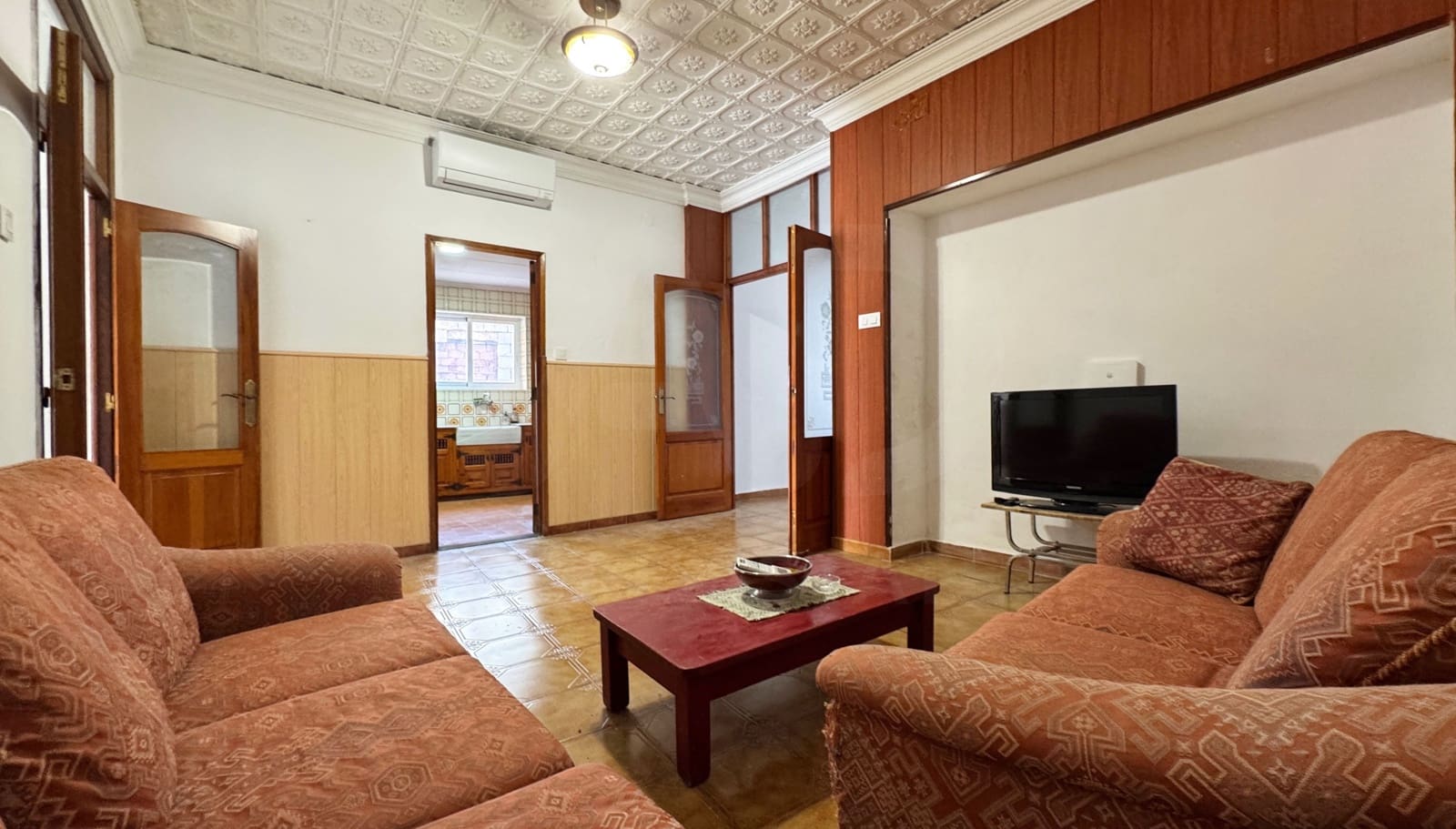 3 soveværelse Byhus til salg i Alicante by - € 140.000 (Ref: 9987497)