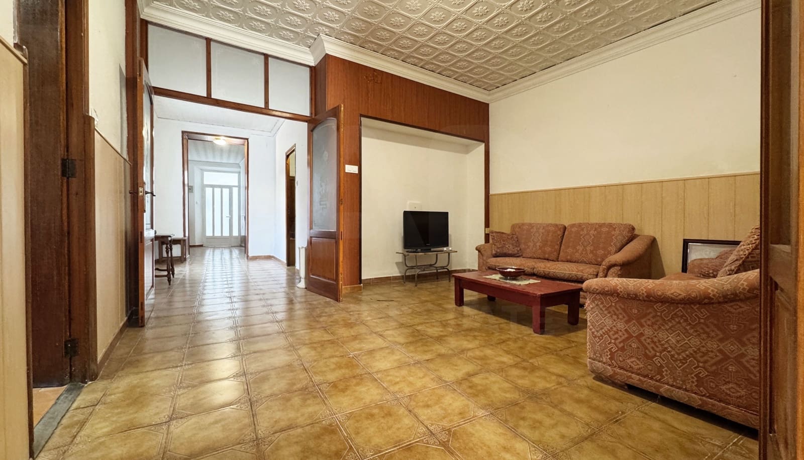 3 soveværelse Byhus til salg i Alicante by - € 140.000 (Ref: 9987497)