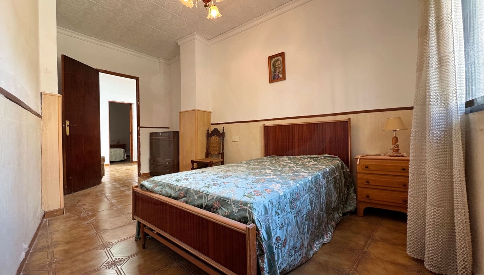 3 soveværelse Byhus til salg i Alicante by - € 140.000 (Ref: 9987497)