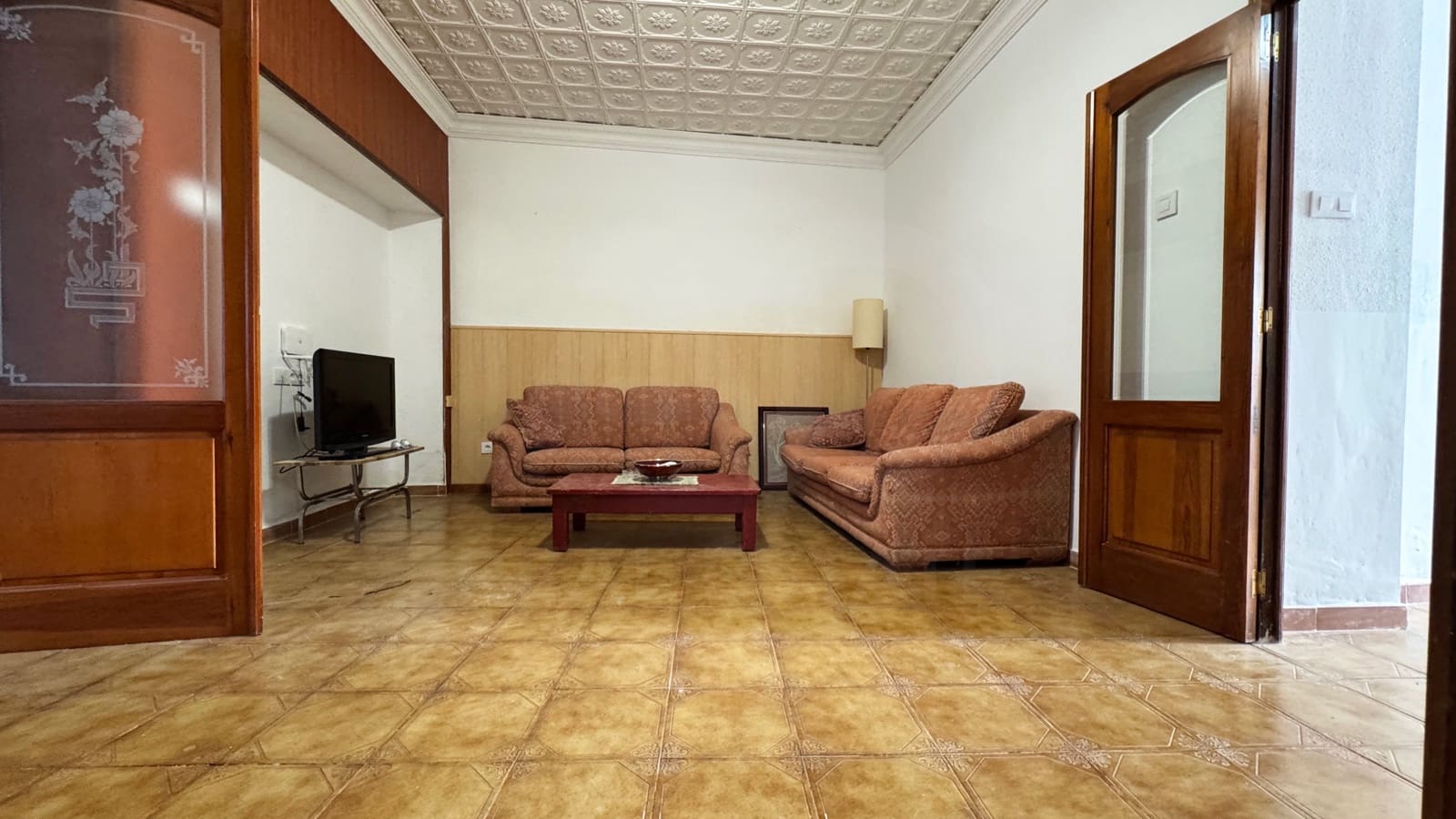 3 soveværelse Byhus til salg i Alicante by - € 140.000 (Ref: 9987497)