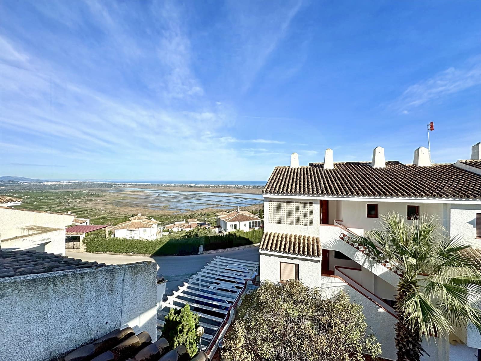 2 slaapkamer Penthouse te koop in Alicante stad - € 157.000 (Ref: 9987500)