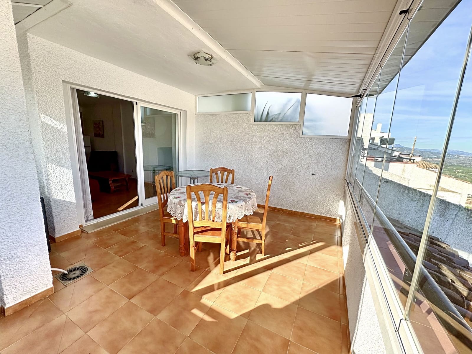 2 slaapkamer Penthouse te koop in Alicante stad - € 157.000 (Ref: 9987500)