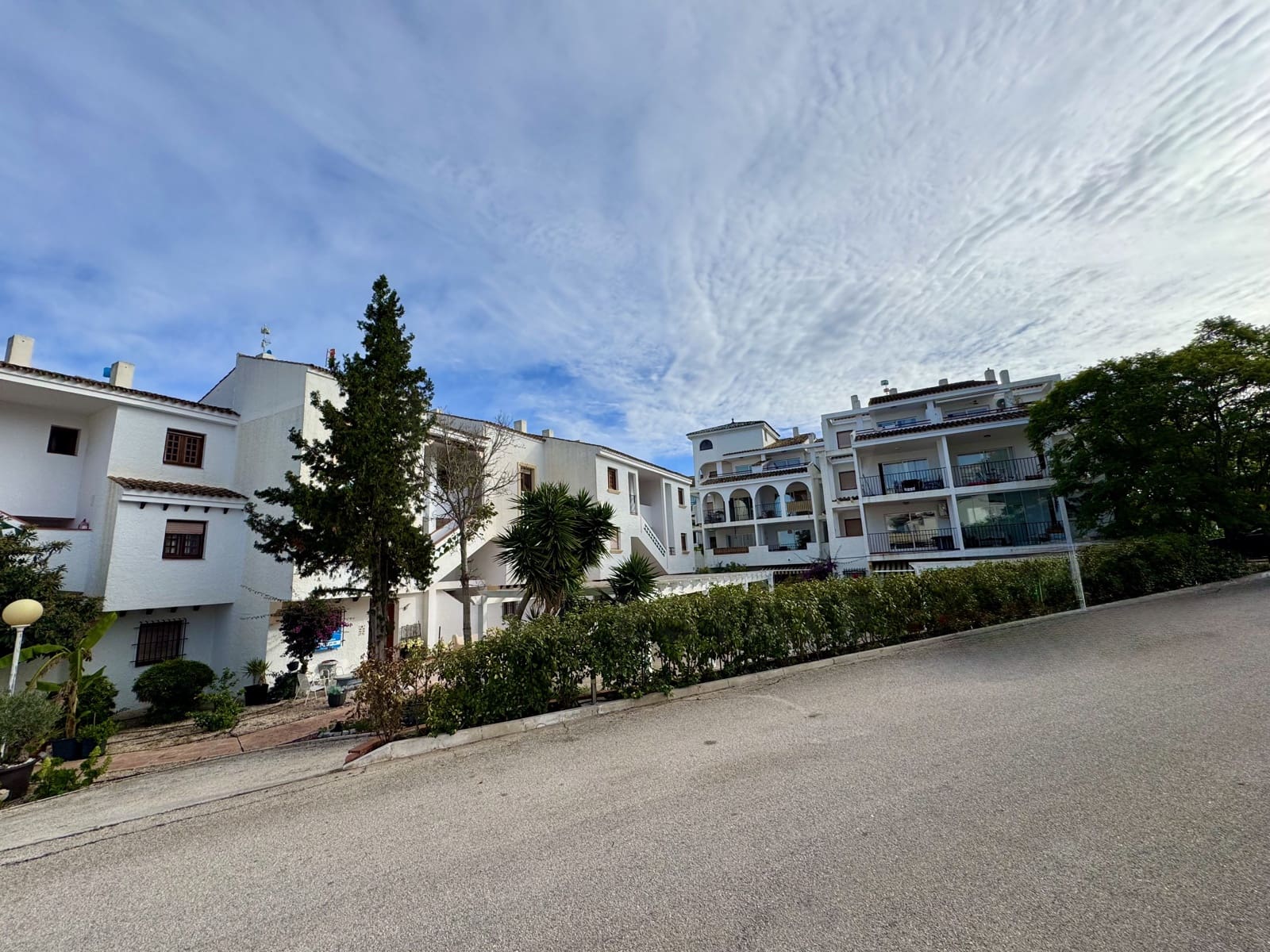 2 slaapkamer Penthouse te koop in Alicante stad - € 157.000 (Ref: 9987500)