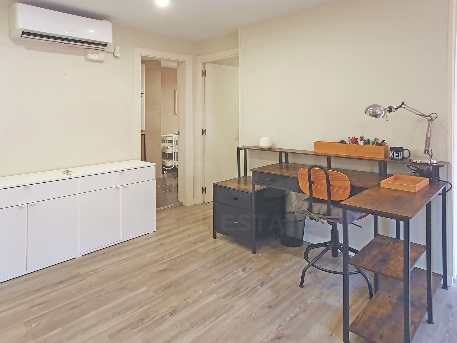 1 soverom Leilighet til salgs i Barcelona by - € 265 000 (Ref: 9987503)