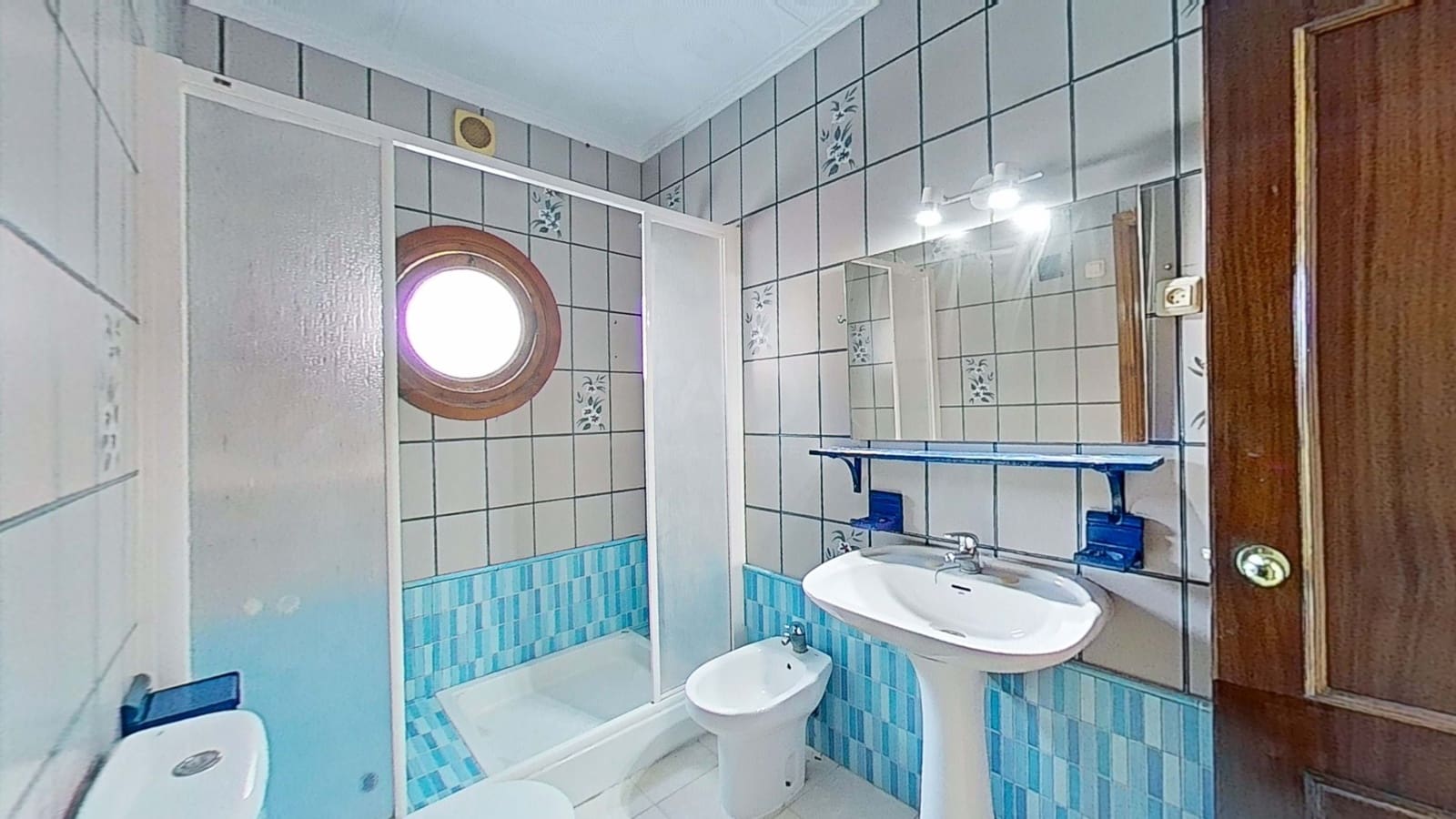 5 bedroom Townhouse for sale in Cadiz city - € 349,900 (Ref: 9987505)
