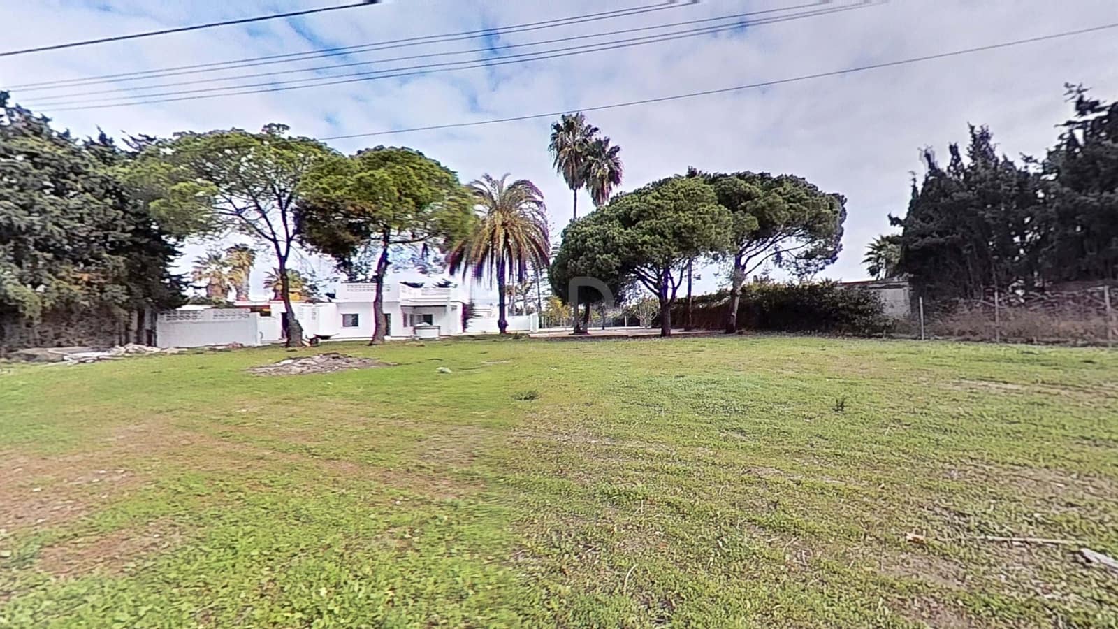5 bedroom Townhouse for sale in Cadiz city - € 349,900 (Ref: 9987505)