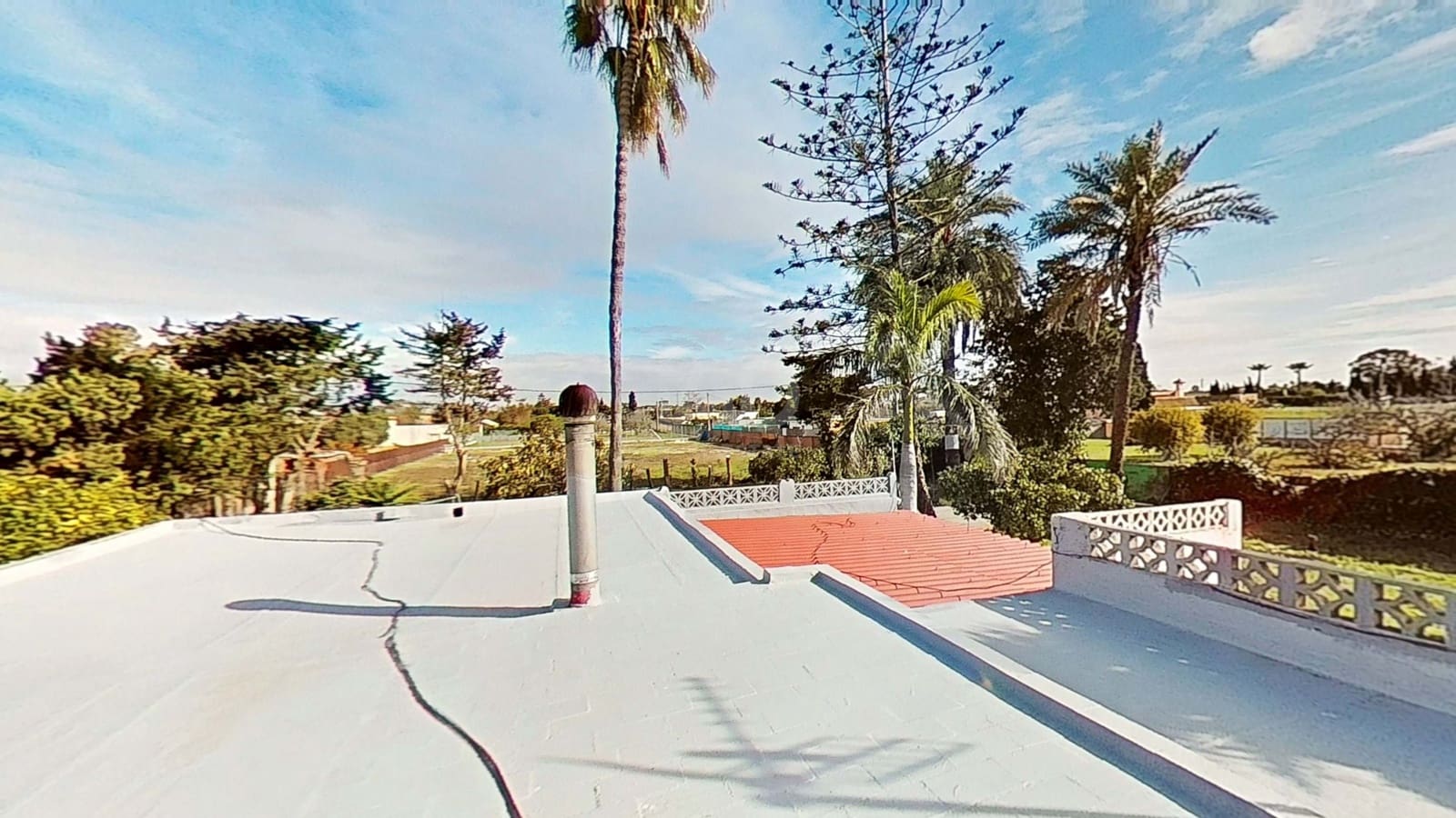 5 bedroom Townhouse for sale in Cadiz city - € 349,900 (Ref: 9987505)