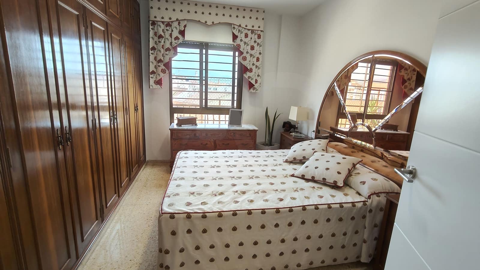 3 soverom Penthouse til salgs i Castello de la Plana - € 189 900 (Ref: 9987507)