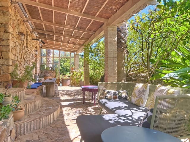 Finca/Casa Rural de 4 habitaciones en Tarifa en venta - 975.000 € (Ref: 9987508)