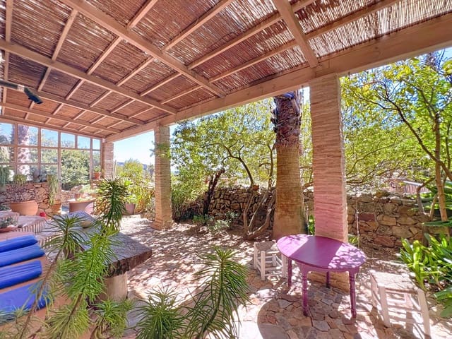 Finca/Casa Rural de 4 habitaciones en Tarifa en venta - 975.000 € (Ref: 9987508)