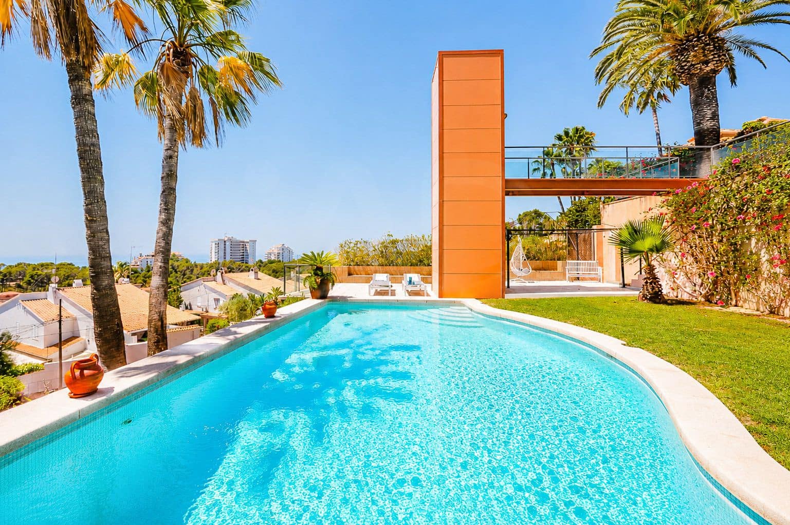 5 sypialnia Dom na sprzedaż w Miasto Barcelona z basenem garażem - 3 290 000 € (Ref: 9987513)