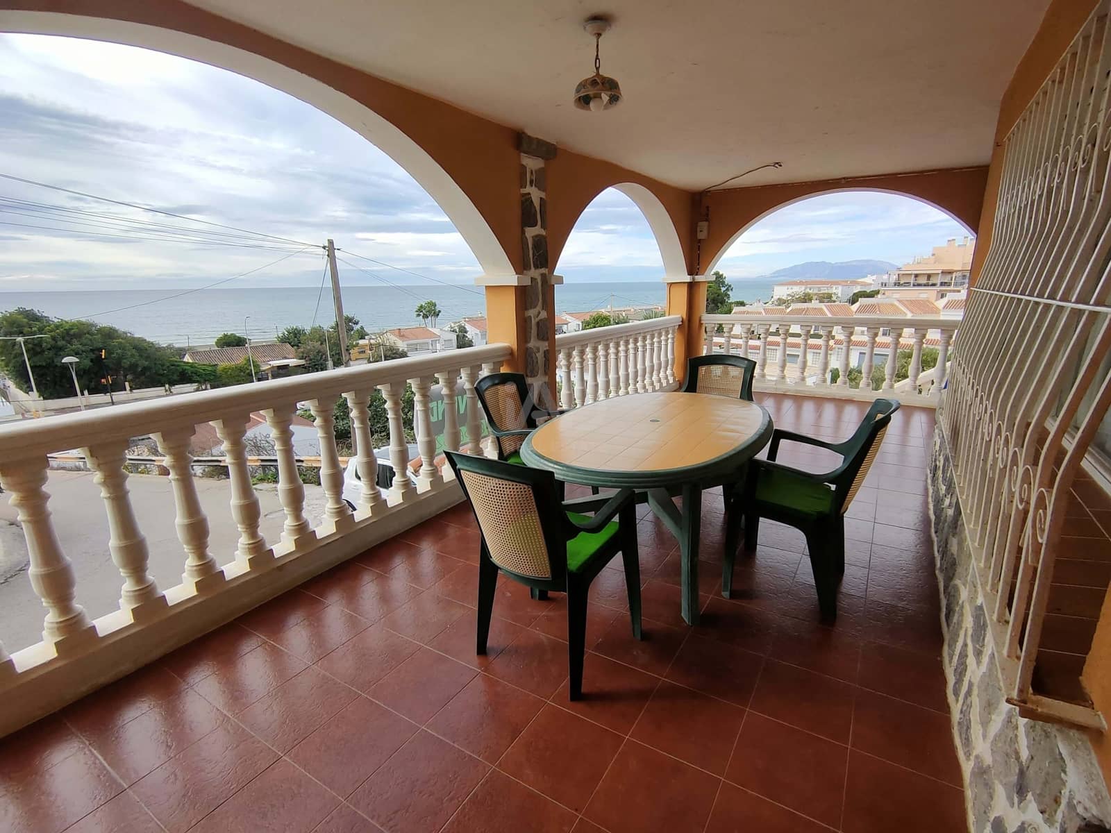 4 bedroom Townhouse for sale in Torre de Benagalbon with garage - € 789,000 (Ref: 9987514)