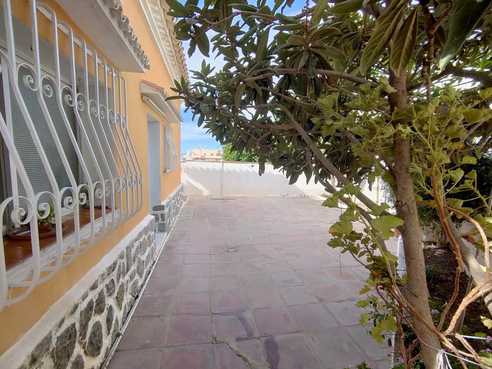 4 bedroom Townhouse for sale in Torre de Benagalbon with garage - € 789,000 (Ref: 9987514)