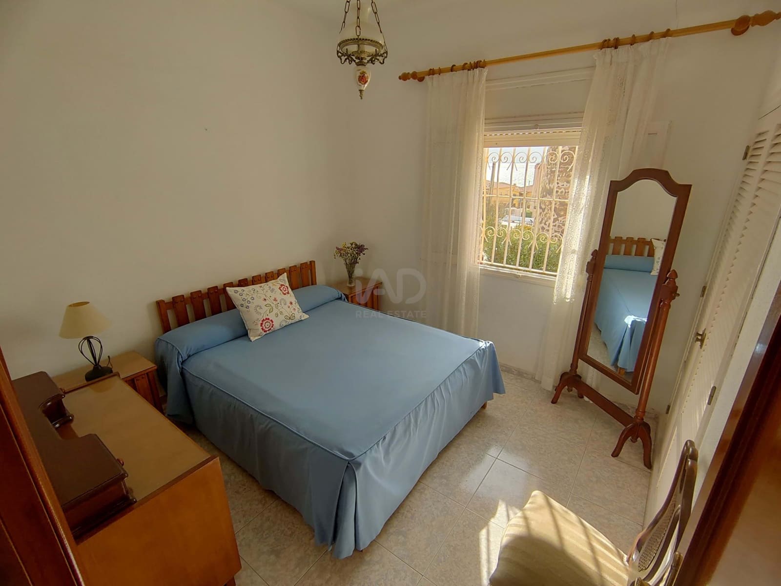 4 bedroom Townhouse for sale in Torre de Benagalbon with garage - € 789,000 (Ref: 9987514)