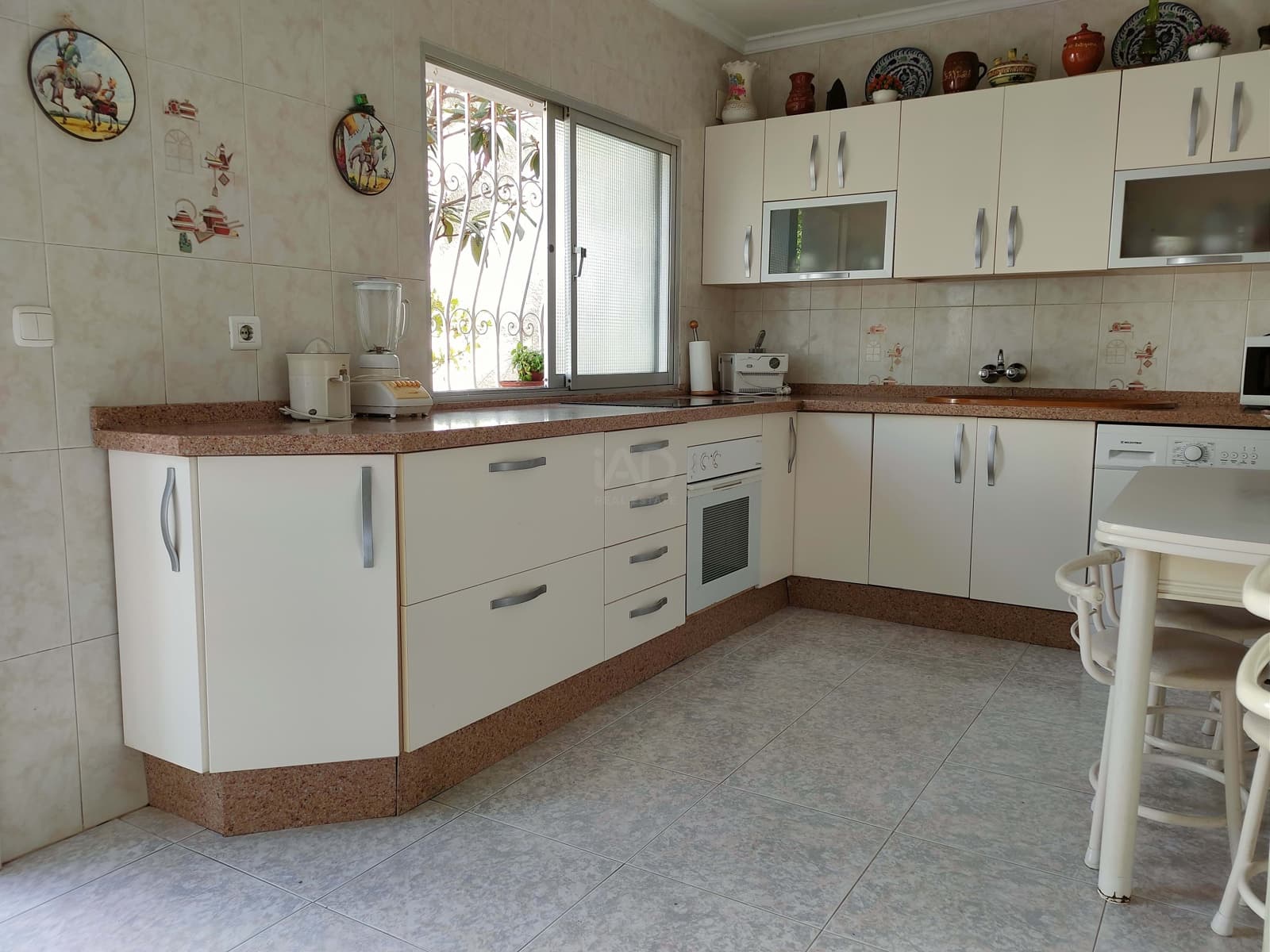 4 bedroom Townhouse for sale in Torre de Benagalbon with garage - € 789,000 (Ref: 9987514)