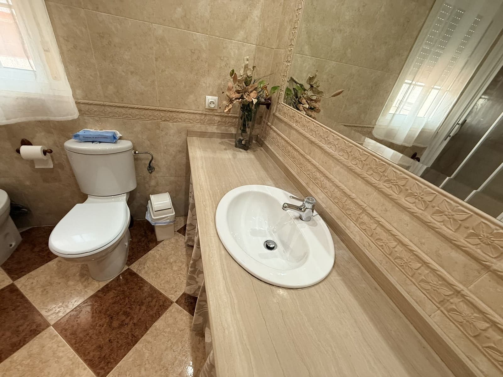 5 soverom Rekkehus til salgs i Huelva by - € 269 000 (Ref: 9987516)